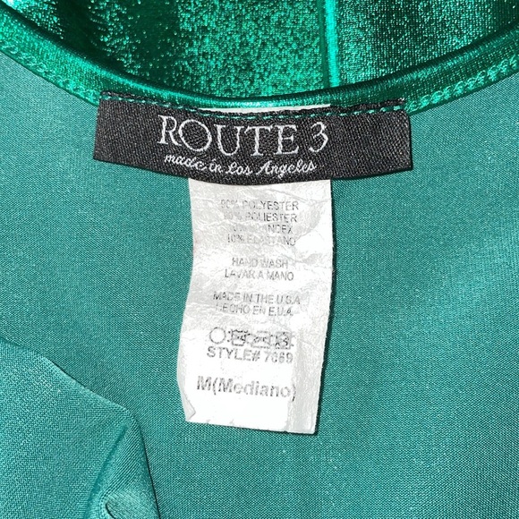 ROUTE 3 Los Angeles Shiny Green Sleeveless Dress. Size Medium. - Picture 3 of 3